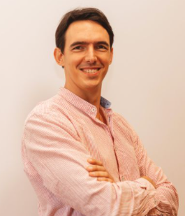 Franky, founder and instructor of Vibe for fun